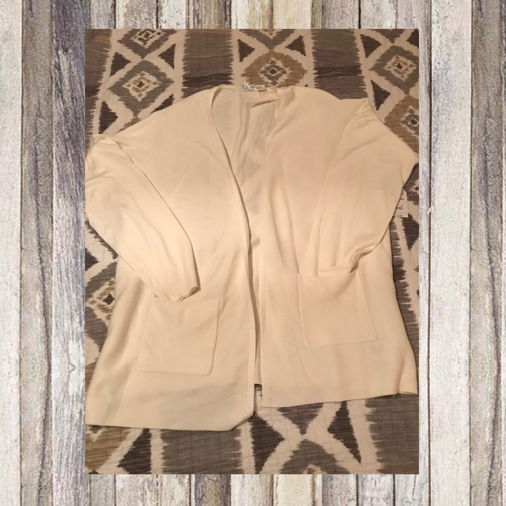 Creme and maroon Cardigan